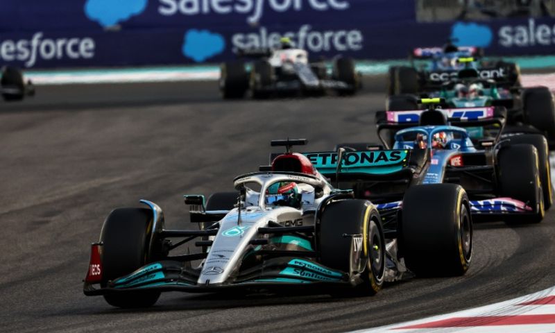 Russell zag grote uitdaging bij Mercedes