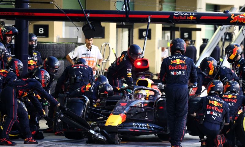 Verstappen had begin 2022 problemen met RB18