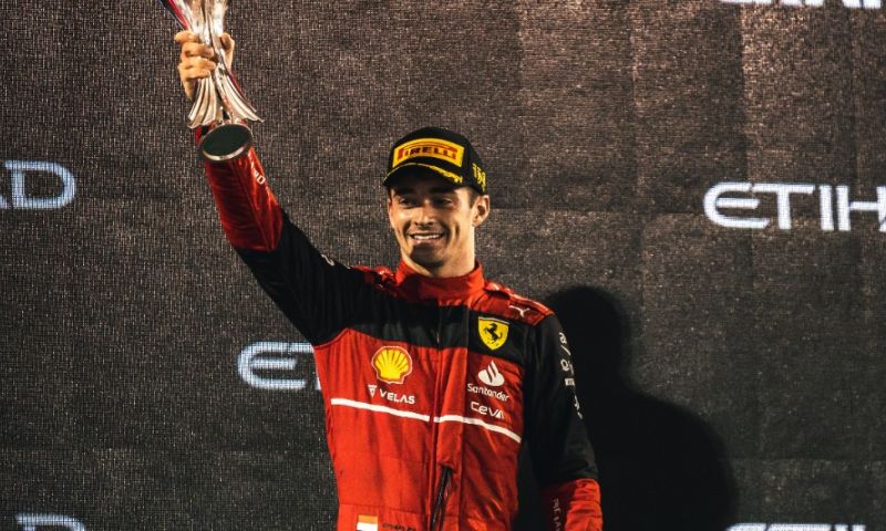 Ferrari-rijder Leclerc bewondert prestaties Verstappen