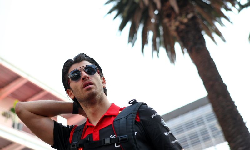 Giovinazzi en Shwartzman naar verluidt reservecoureurs Ferrari 2023