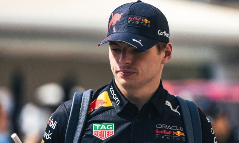 Verstappen praises De Vries and Marko