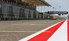 Thumbnail for article: Hoe laat begint de F1 Grand Prix van Bahrein 2023?