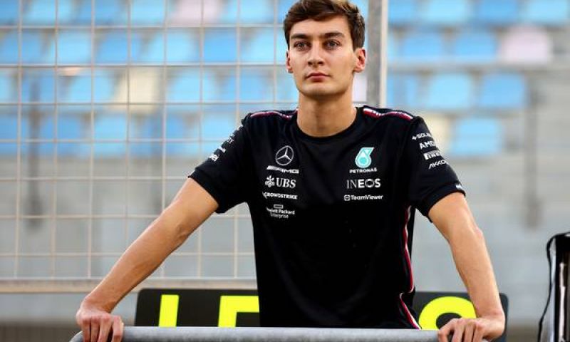 Russell zinspeelt op heropleving Mercedes in 2023 GP Bahrein