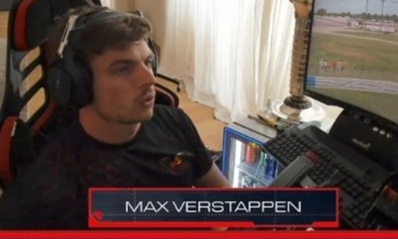 verstappen bewaart f1 wereldbeker op een koelkast