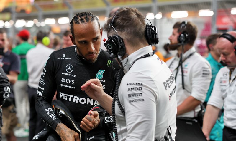 mercedes sponsor noemt hamilton achtvoudig kampioen