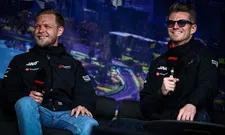 Thumbnail for article: Hulkenberg schrok van Albon: 'Deed het toen bijna in mijn broek'