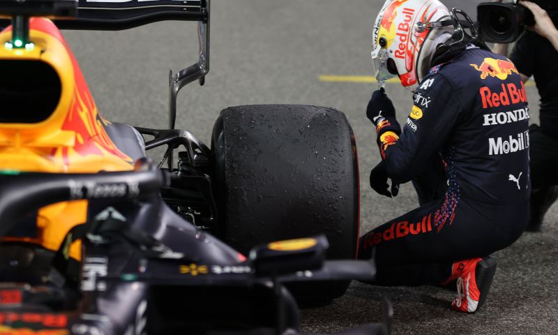 Schaalmodellen eerste kampioenschapsauto Verstappen gelanceerd