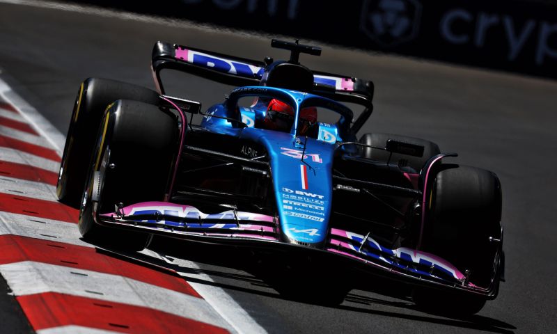 Ocon reflecteert op de zaterdag in Baku