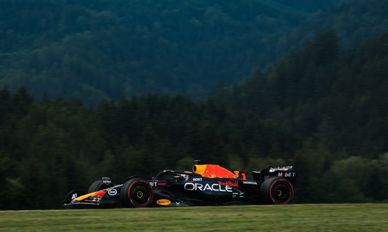 Max Verstappen conquista la pole position per lo Sprint in Austria