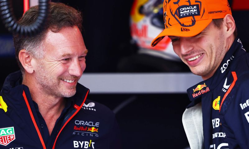 Verstappen takes convincing pole at Silverstone