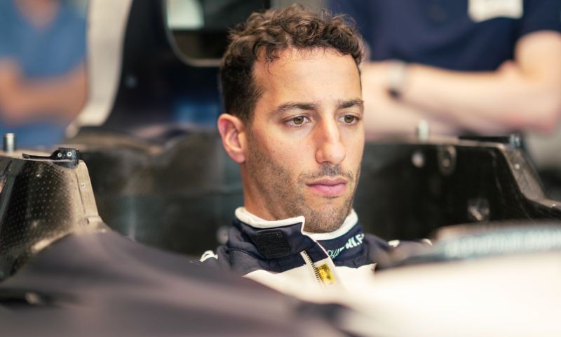 ricciardo replaces de vries column