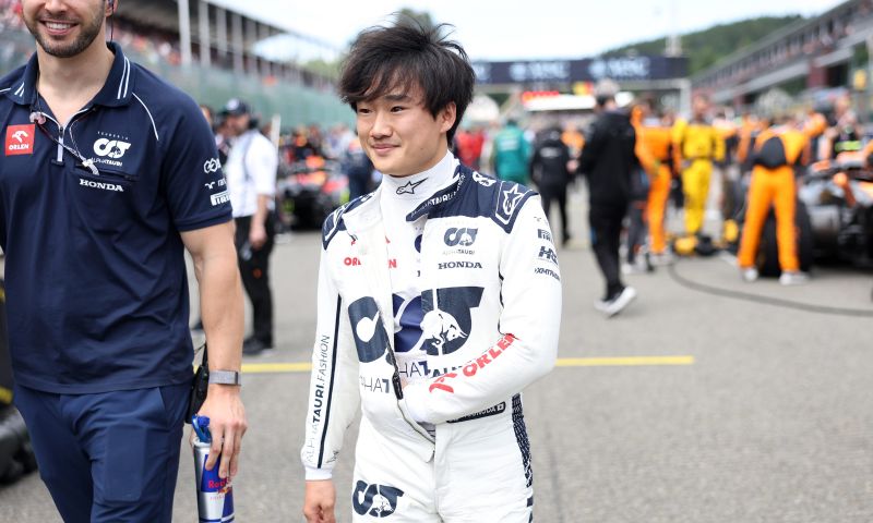 Yuki Tsunoda experiences pressure from Ricciardo: 'I made mistakes'