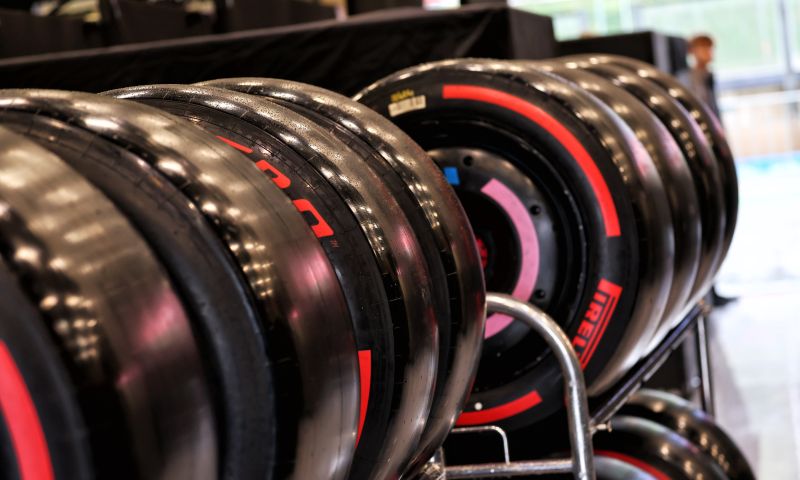 pirelli or bridgestone tyres battle formula 1