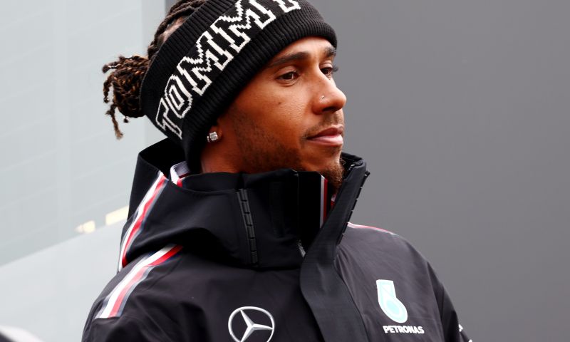 lewis hamilton beat perez and verstappen