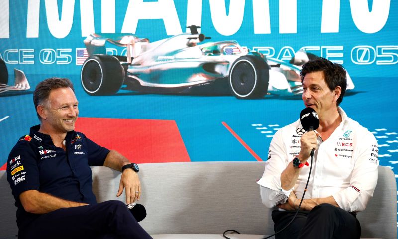 Horner parle du championnat de F1 2021 et de sa relation avec Wolff