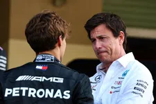 Thumbnail for article: Mercedes team boss Toto Wolff shows Mercedes garage