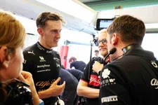 Thumbnail for article: Pourchaire looks to follow Piastri route: 'Now he is driving in Formula 1'