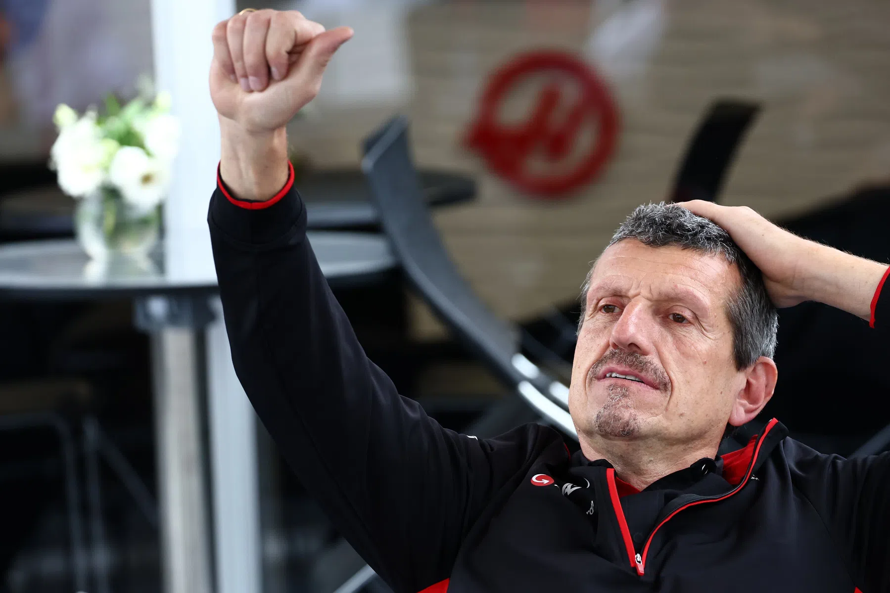 Gunther steiner réactions en ligne soutien démission lièvre