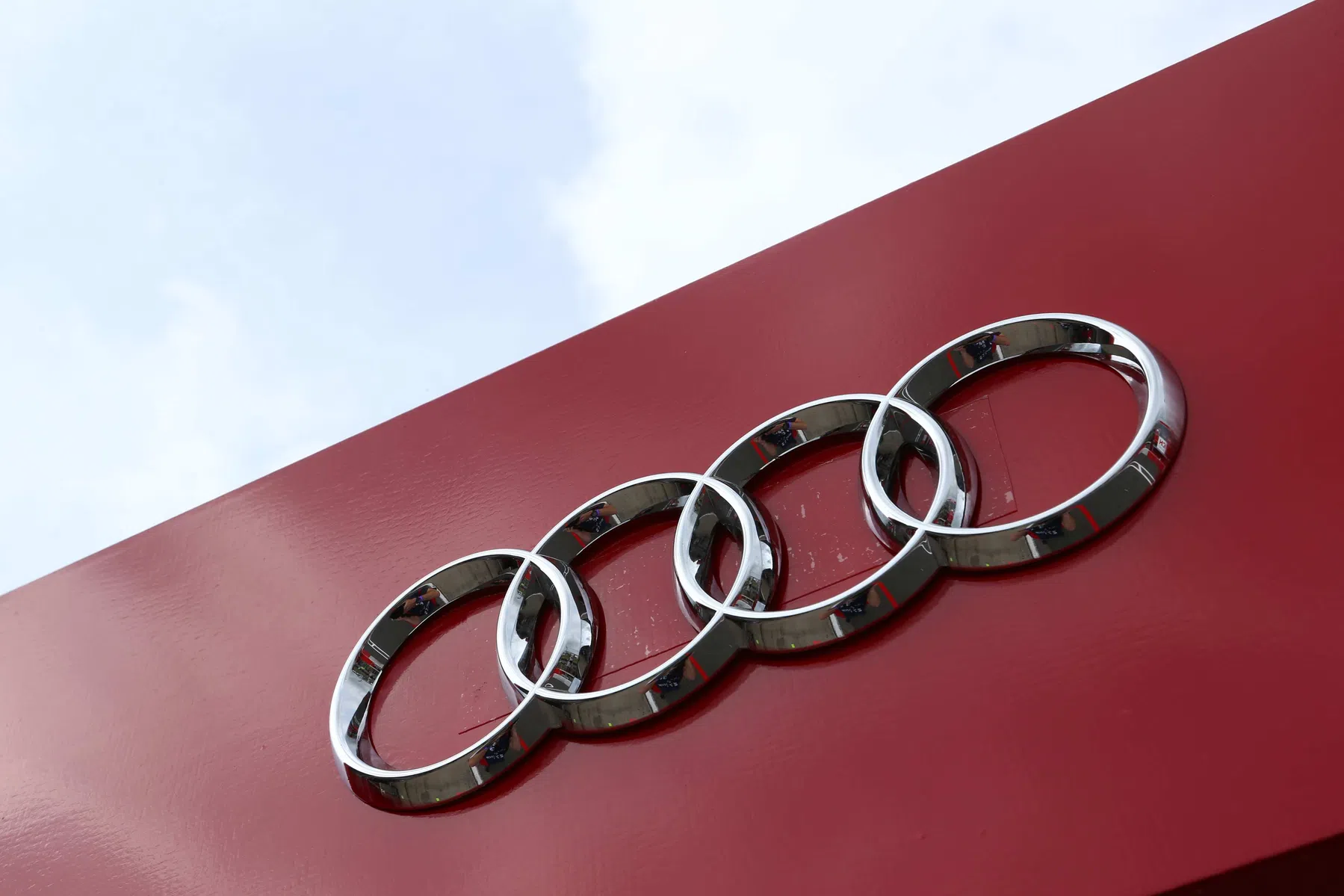 Audi acquires Sauber F1 team with immediate effect