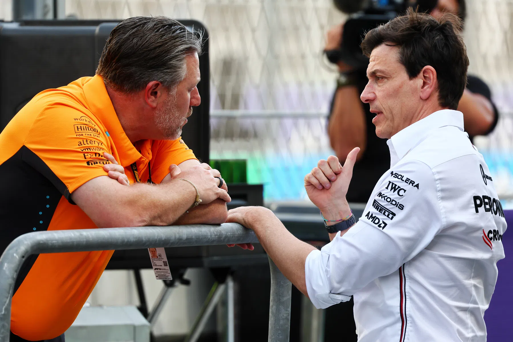 Toto wolff calmly joked about proper medication