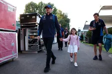 Thumbnail for article: Max Verstappen the babysitter: 'Honey, what are we doing with Penelope?'