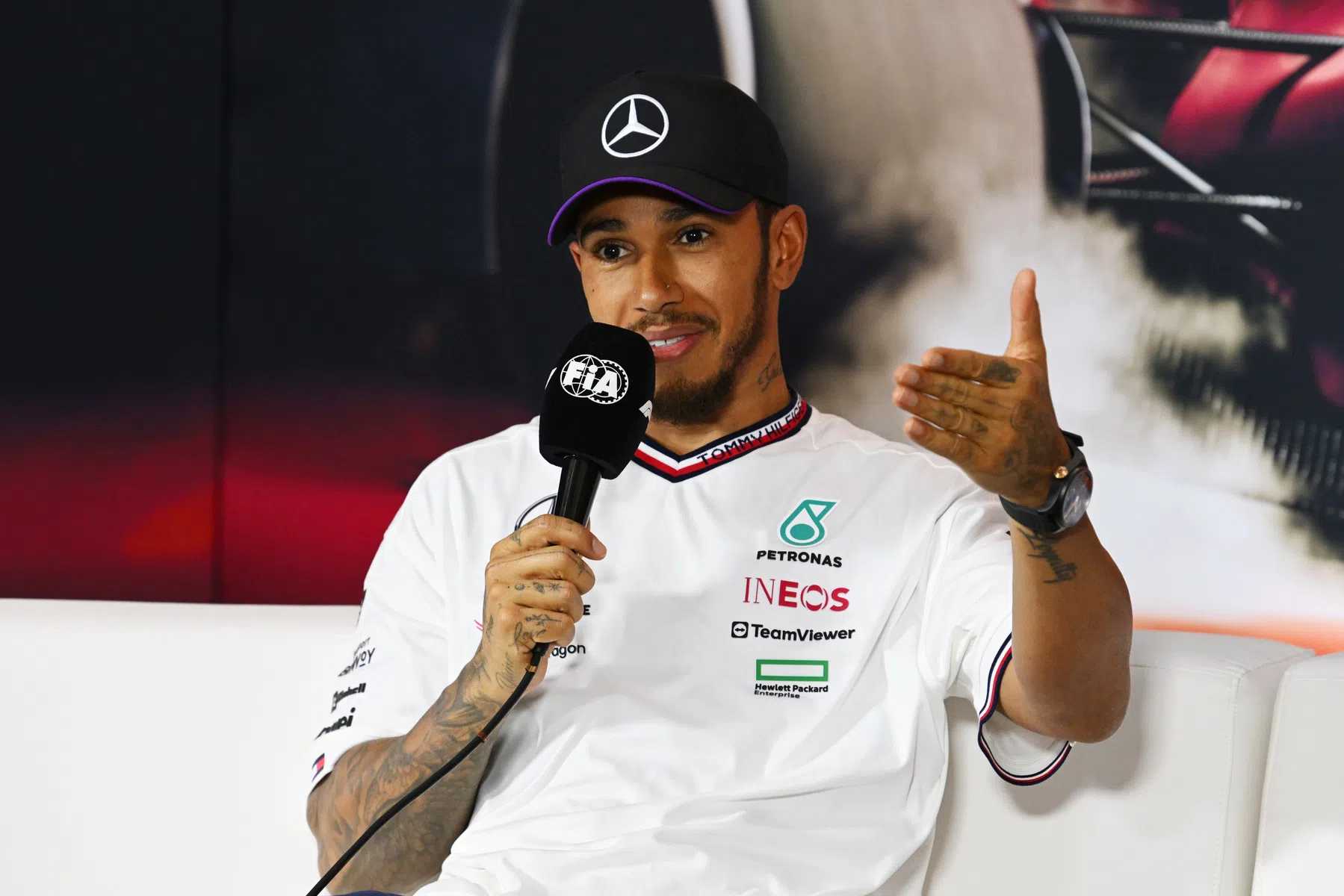 Lewis Hamilton über die Kämpfe beim Sprintrennen in China