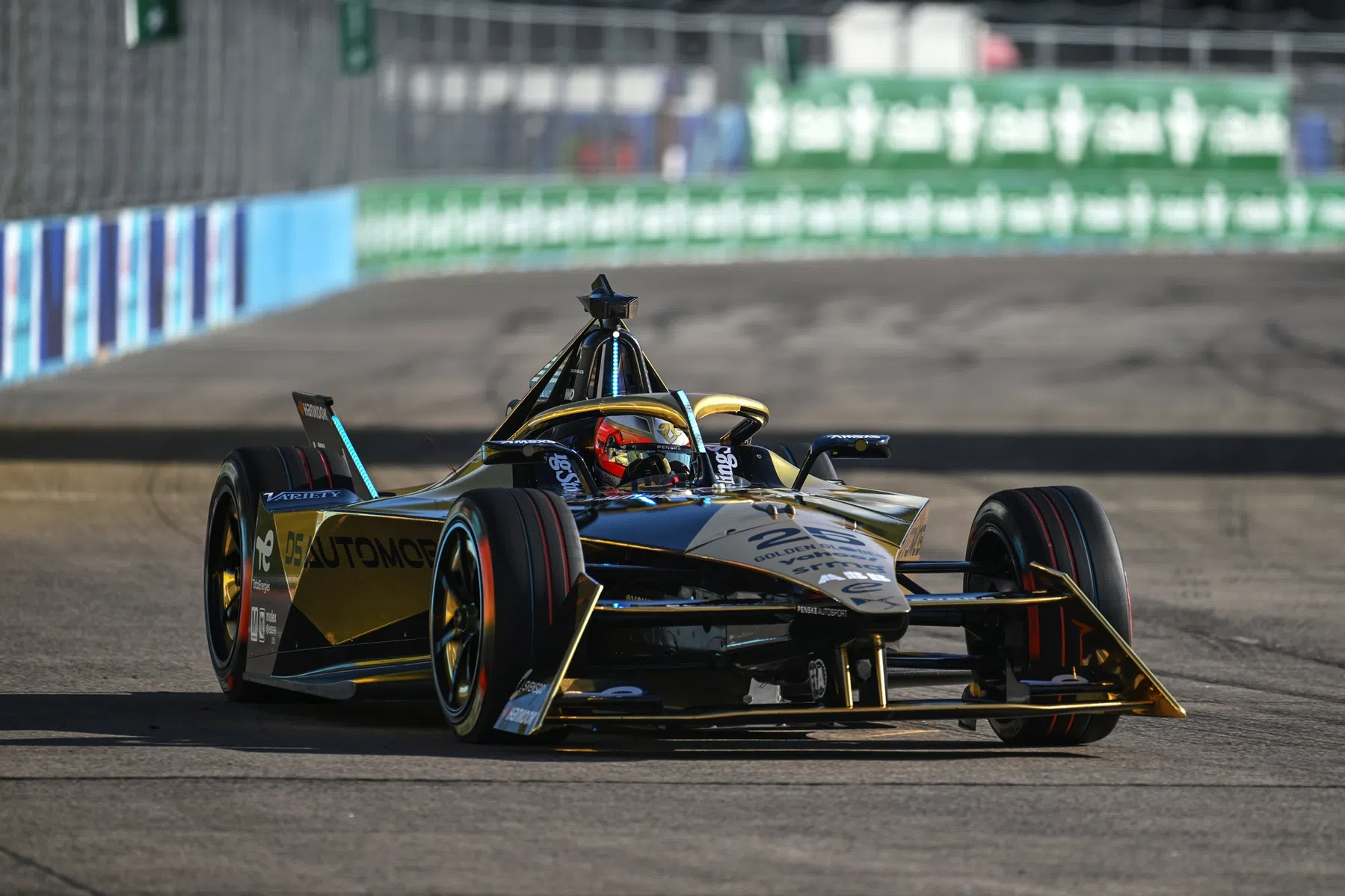 frijns gets acclaim also vergne critical of formula e