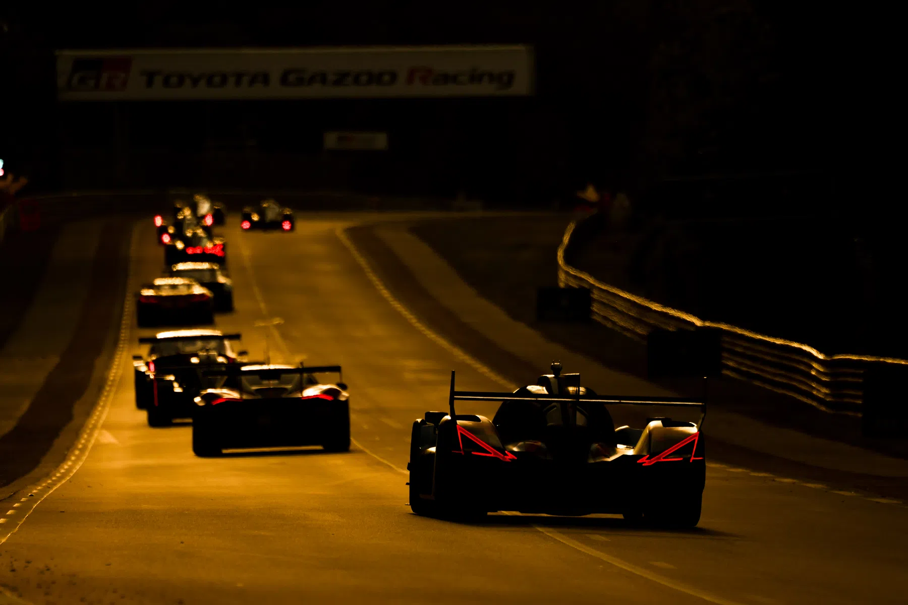 rain in le mans, safety car hours on track