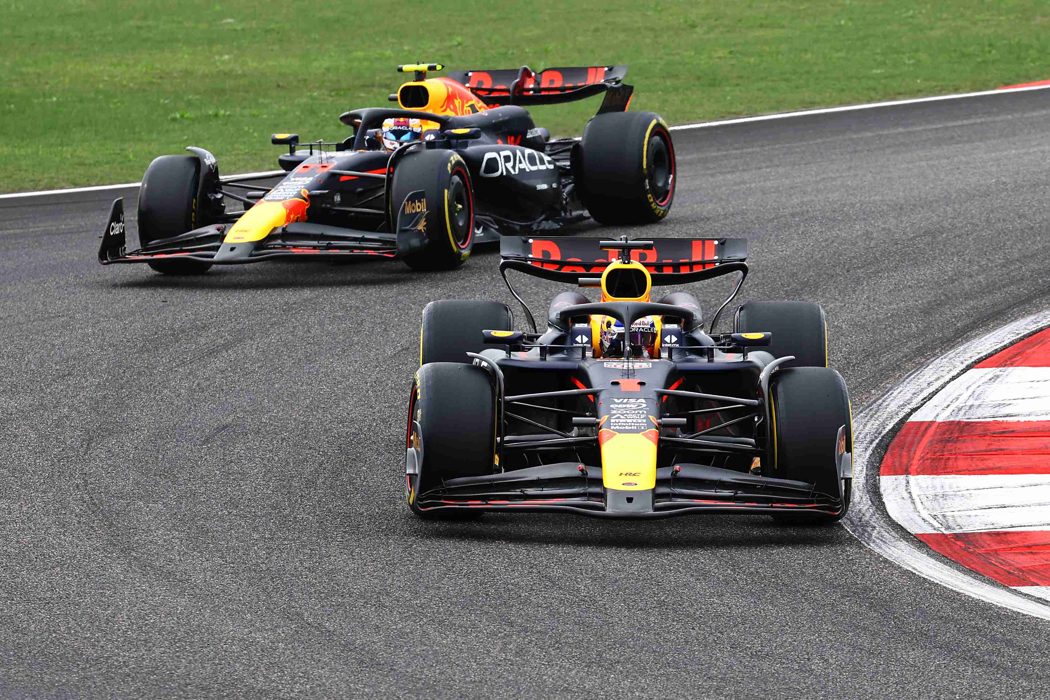 Montoya sees difference between car verstappen and perez at red bull