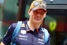 Thumbnail for article: Verstappen nega la regola contro le gare simulate: 'Non è così'