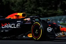 Thumbnail for article: ‘Verstappen kan nu overstappen naar Mercedes en in ‘25 kampioen worden’