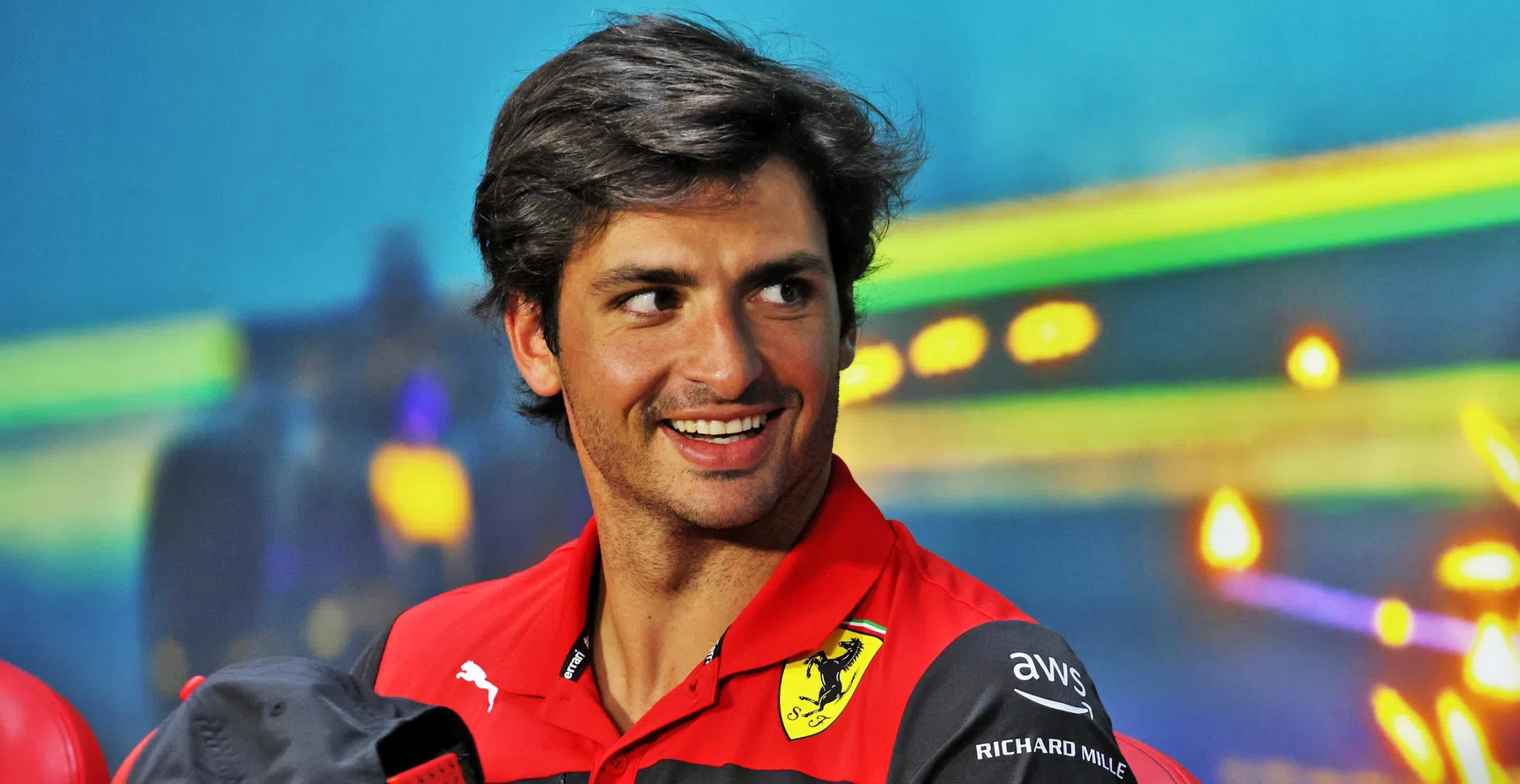 Sainz zegt of Hamilton betere F1 coureur is