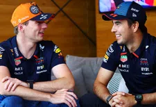 Thumbnail for article: Hoe is het nou eigenlijk echt om met Verstappen en Perez samen te werken? 