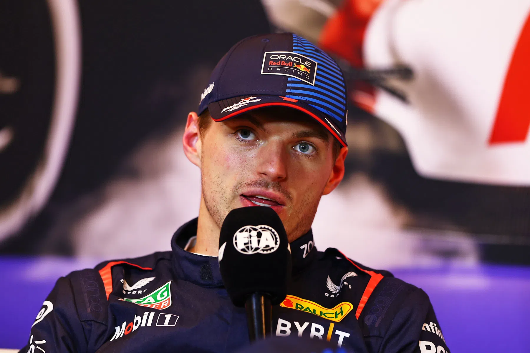 Denny Hamlin gaat in op discussie beste coureur verstappen en larson