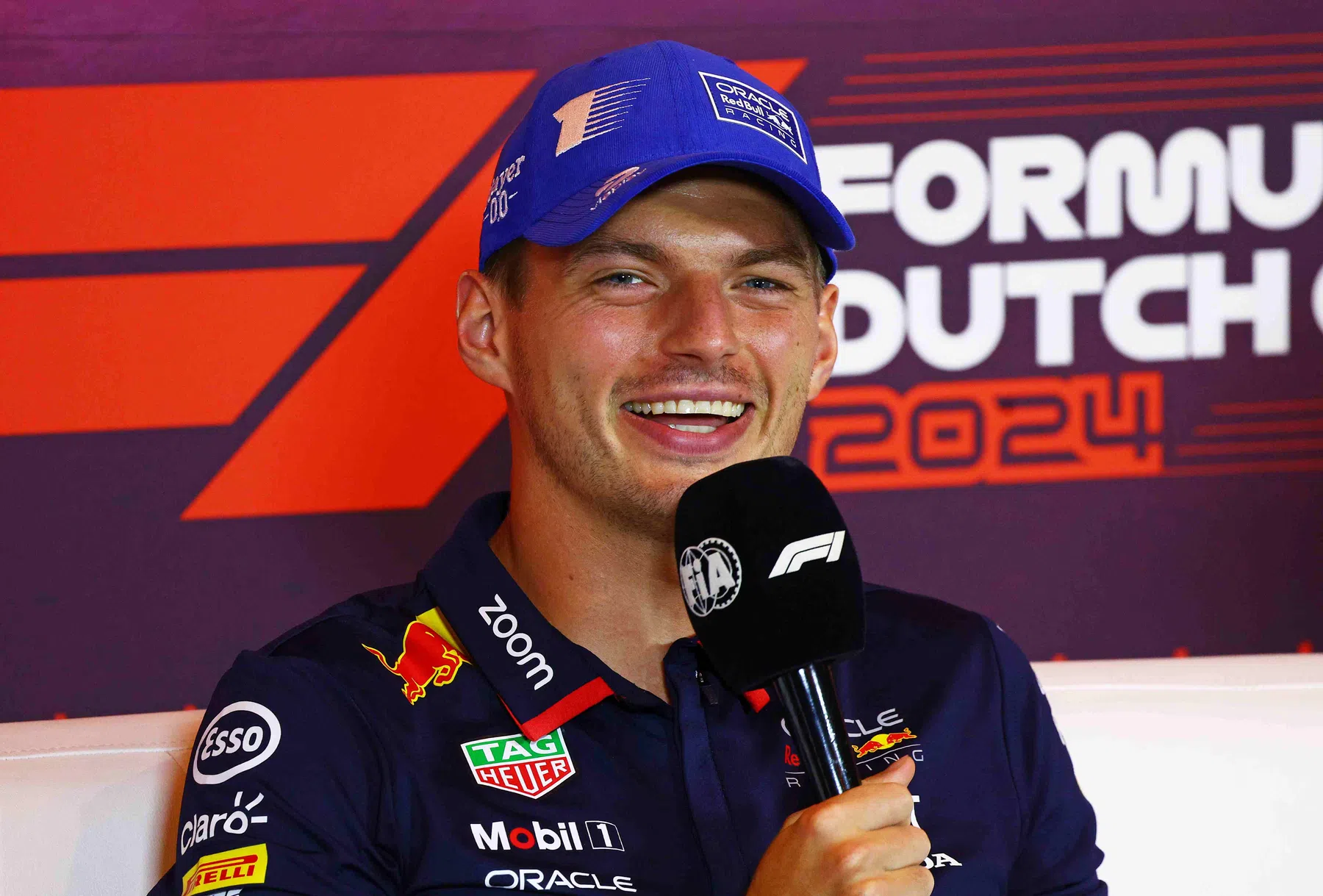 fan songs verstappen vraag in persconferentie zandvoort