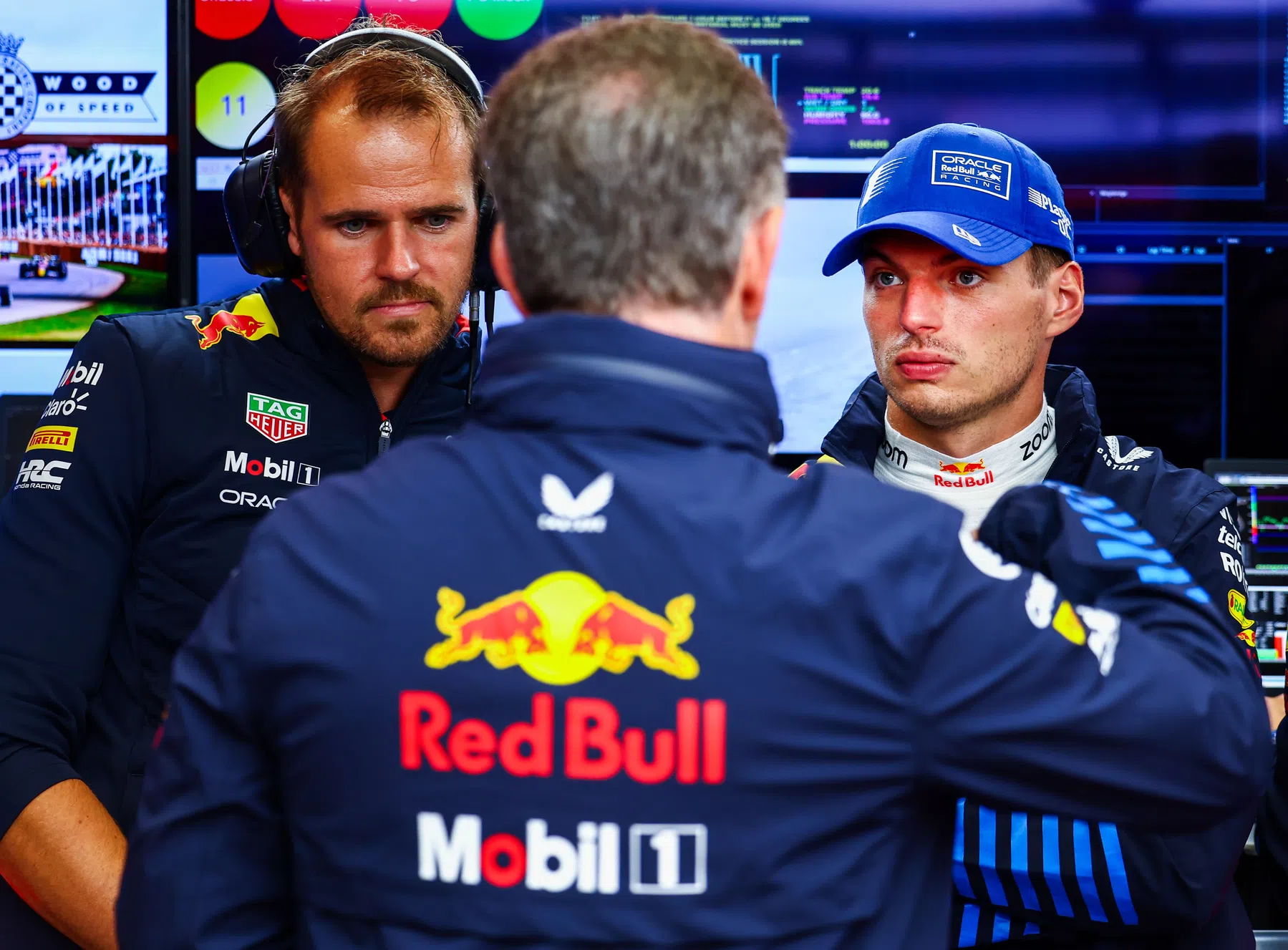 Er is volgens Johnny Herbert reden tot paniek bij Red Bull Racing