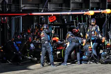 Thumbnail for article: Void in Formula 1? 'More and more mechanics quitting'