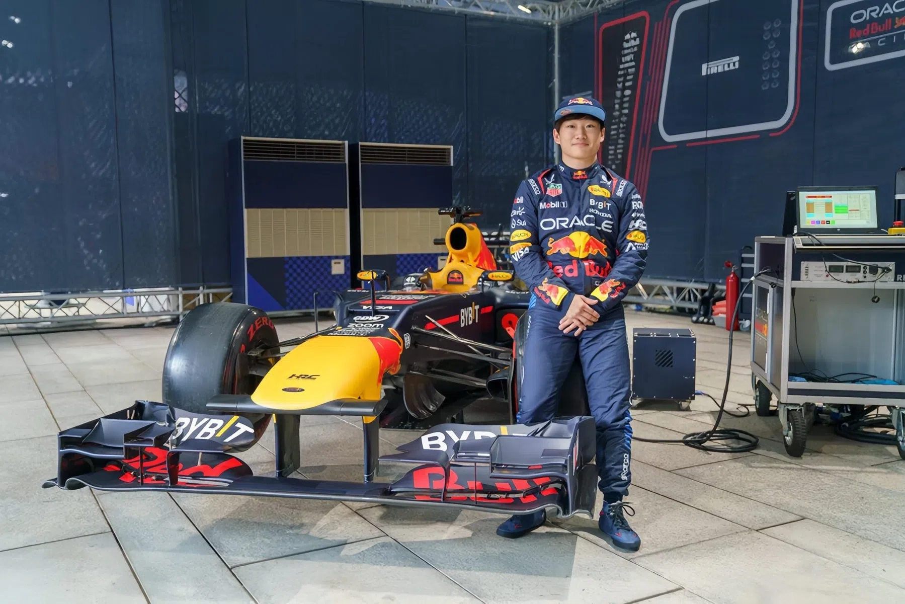 tsunoda veranstaltet showrun in taiwan mit red bull racing